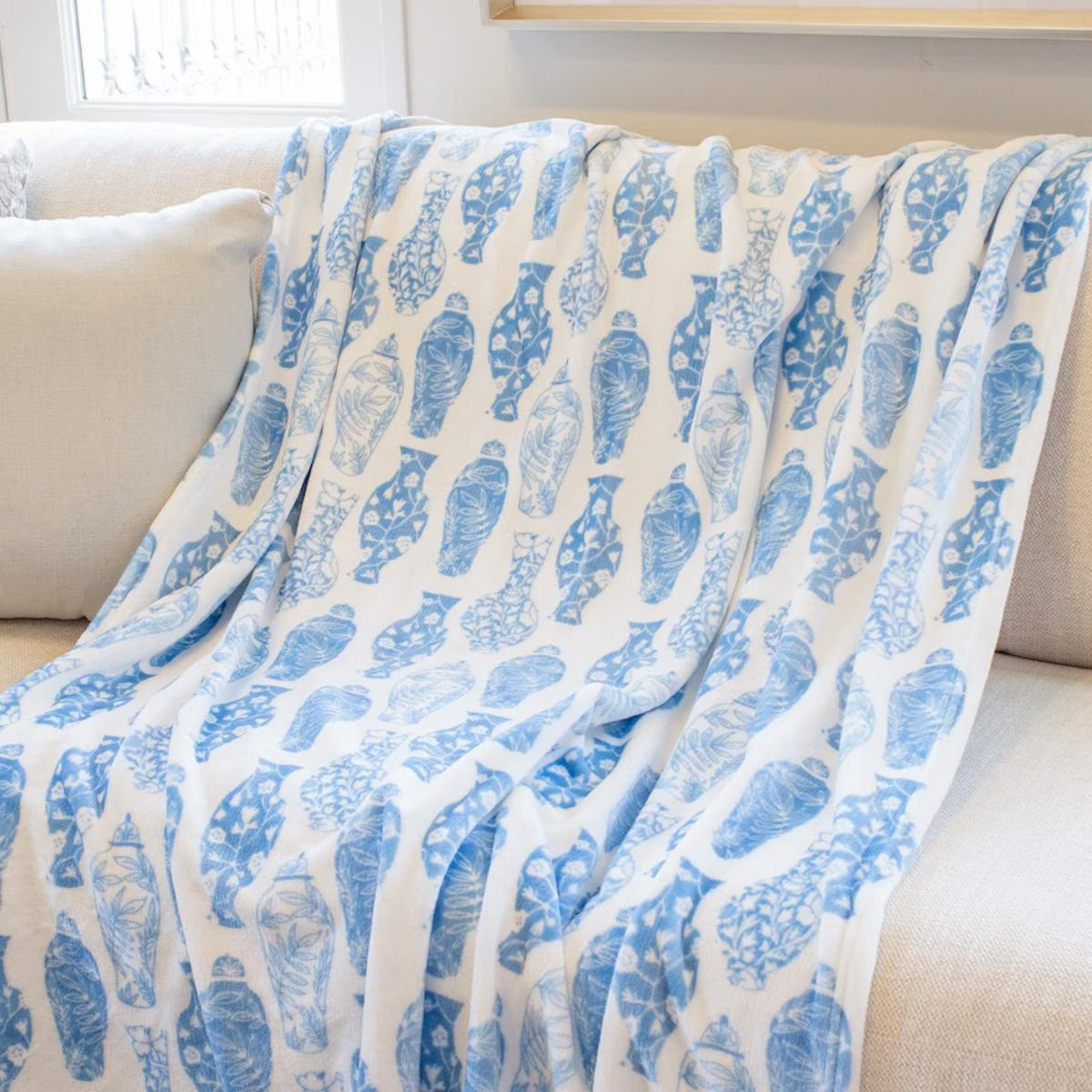 Claire Chinoiserie Throw Blanket